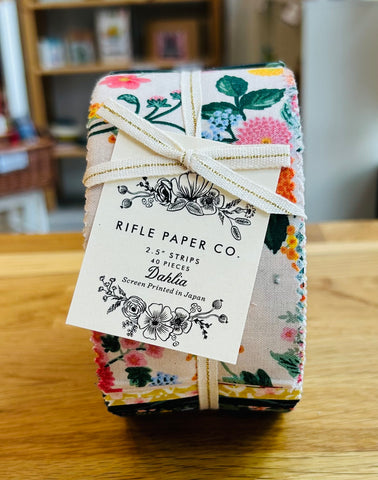 Dahlia Strip Roll