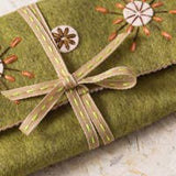 Sewing Roll Wool Mix Felt Craft Kit (Corinne Lapierre)