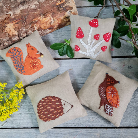 Corinne Lapierre Woodland Linen Lavender Bags Kit