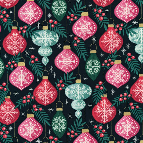 Winter Wonderland Berries and Baubles