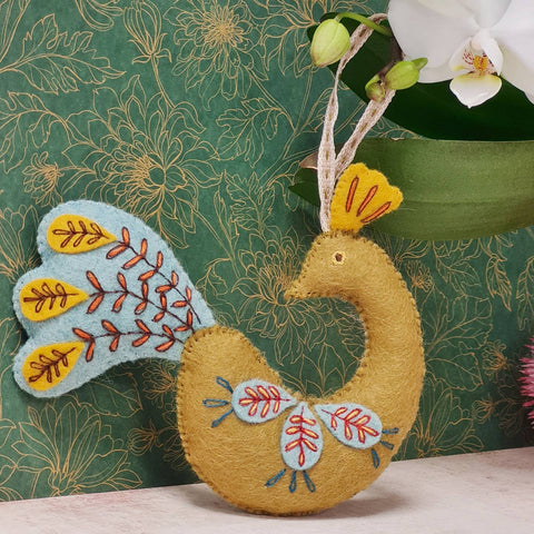 Peacock Felt Craft Mini kit – Evanston Stitchworks