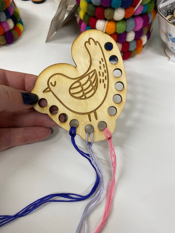 Bird Embroidery Floss Organizer (Infamous Cuts)