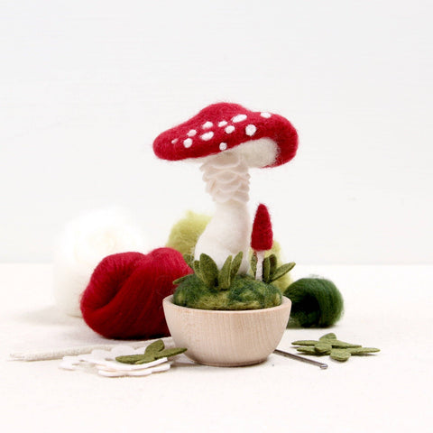 Crimson Toadstool Needle Felting Kit (Benzie Design)