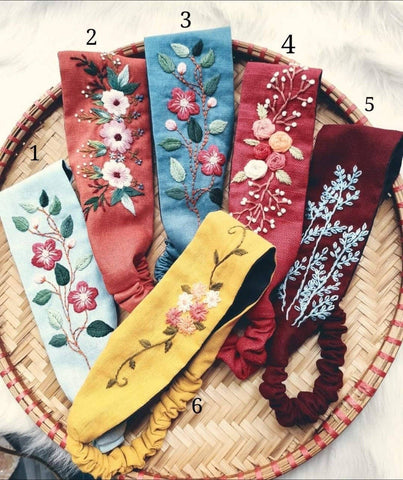 Embroidered Linen Headband (Quince Fables)